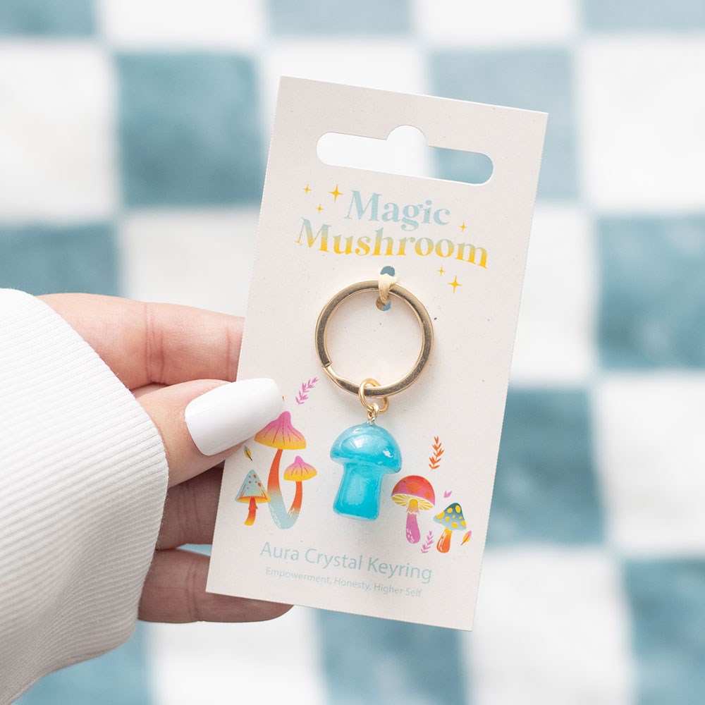 Blauwe aura crystal mushroom sleutelhanger