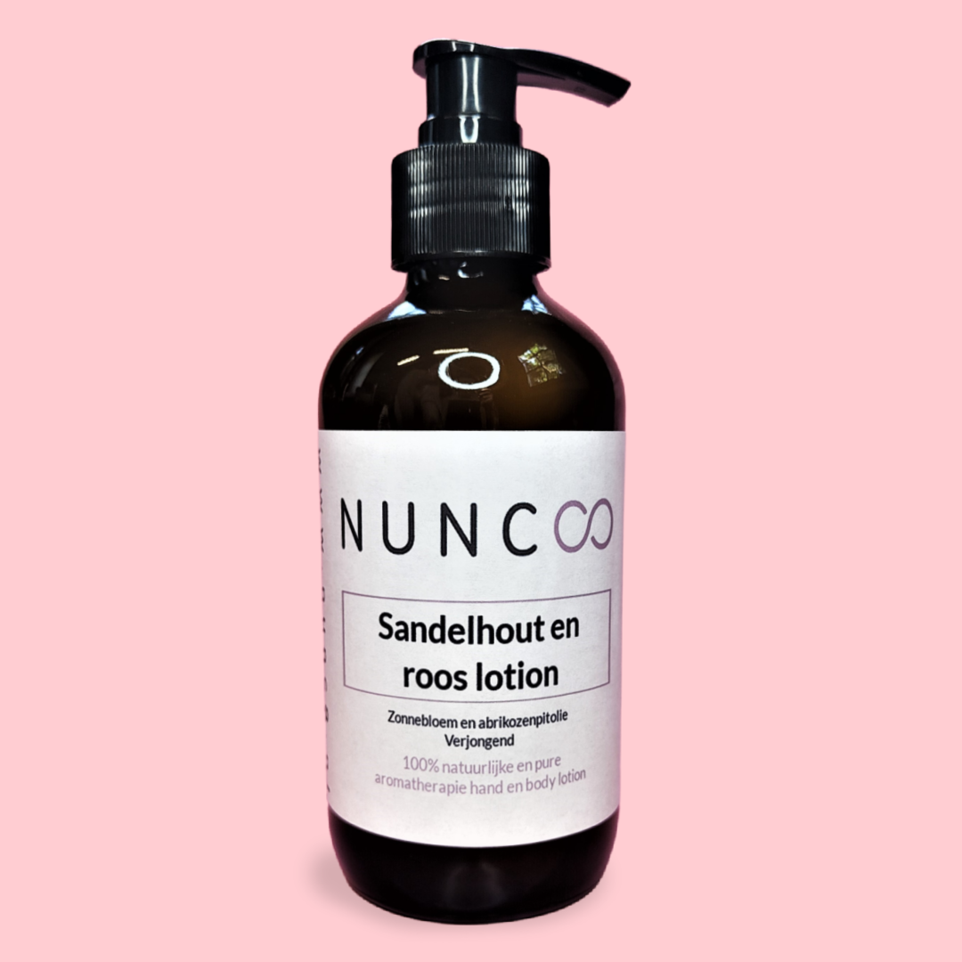 Sandelhout en roos lotion