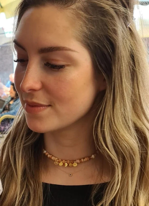 Rode kwarts ketting (choker)